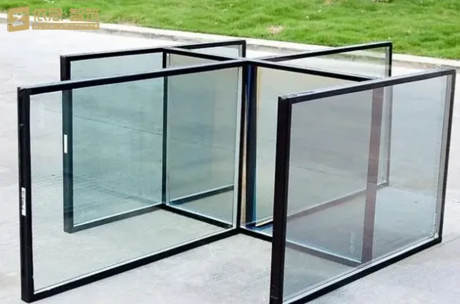 What are the advantages of vacuum glass?